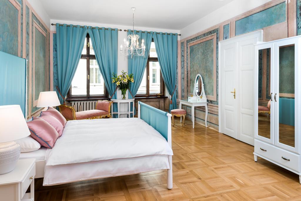 P&J Luxury Apartments Krakow Exterior photo