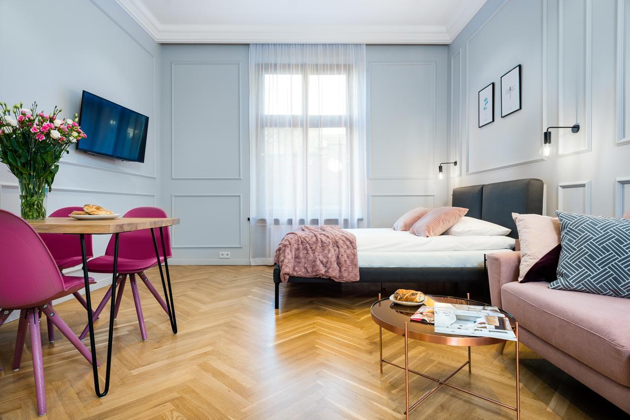 P&J Luxury Apartments Krakow Exterior photo