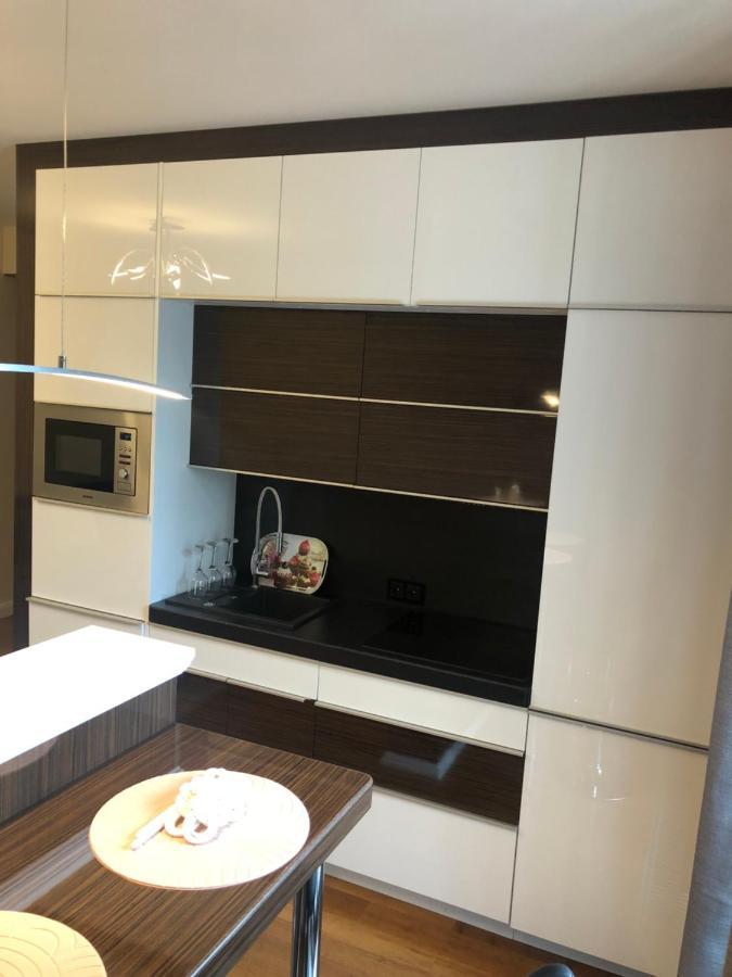 P&J Luxury Apartments Krakow Exterior photo