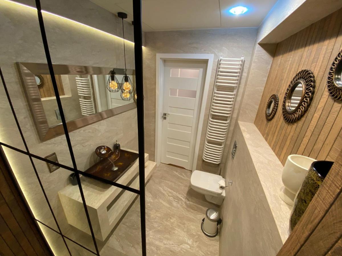 P&J Luxury Apartments Krakow Exterior photo